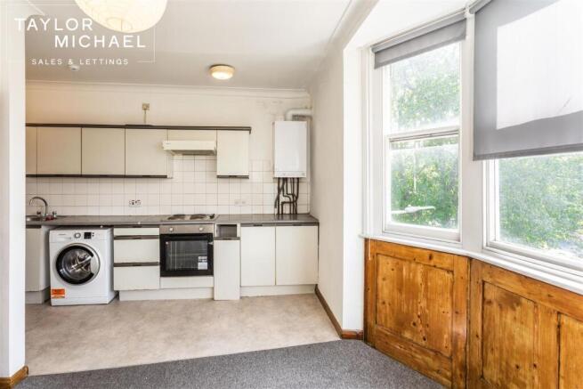 Kitchen / Living Room