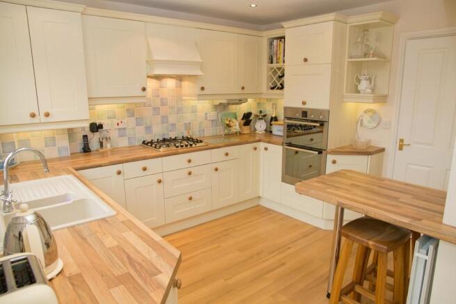 Kitchen 1