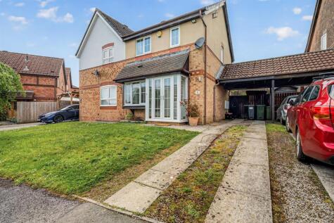 Hendre Court, Henllys, Cwmbran