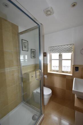 Shower Room.JPG
