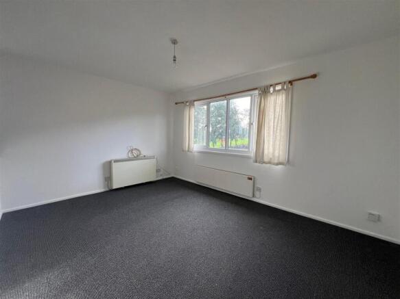 Lounge.jpg
