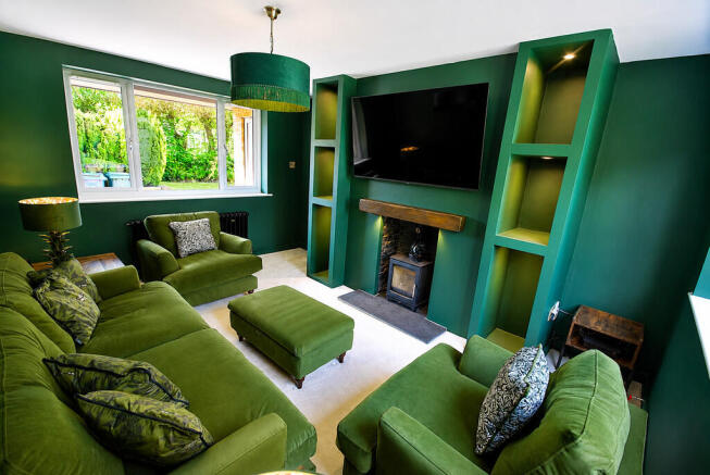 4 bed Detached for sale Image 6