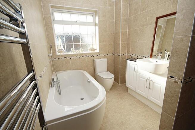 Family Bathroom S...