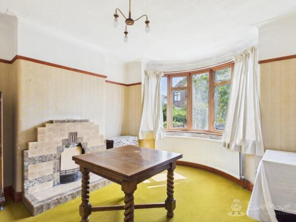 Lyntonvale Avenue, Gatley photo 4