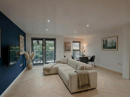 Battersea Square, London, SW11