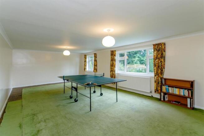 8344705-interior20.jpg