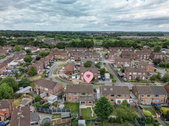 Laburnum Road, Rudheath, Northwich photo 2