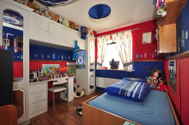 Photo 8