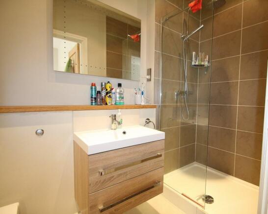 Ensuite