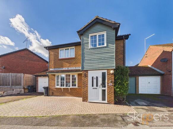 4-bed detached on Broadhurst Drive, Kennington, TN24, £400,000