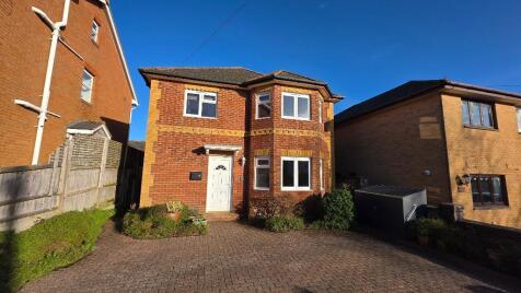 St Michaels Road, St Helens, Isle of Wight, PO33 1YJ