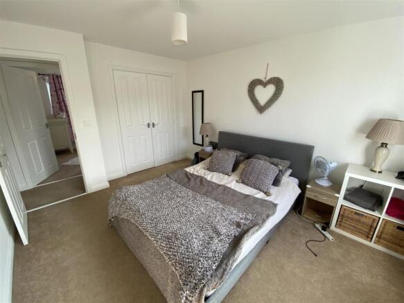 Bedroom 1.jpeg