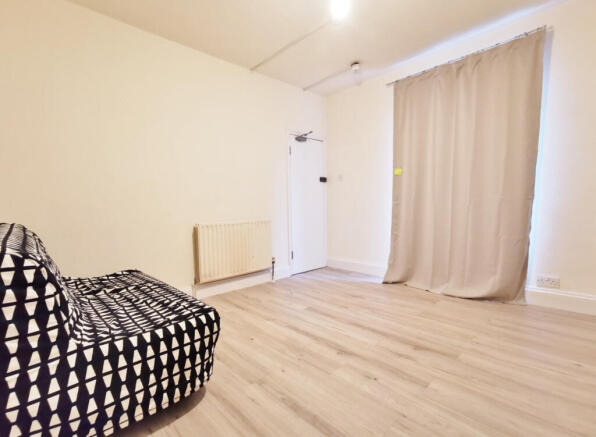 Lounge / Bedroom