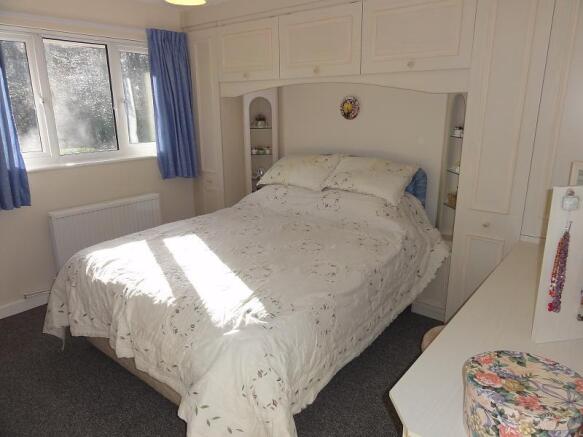 bedroom1