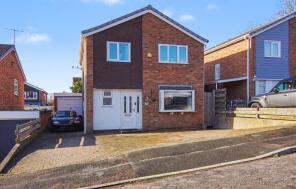29, Knoll Drive, Woodloes Park, Warwick CV34 5YQ