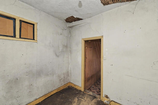 187 Charlemont Road, East Ham, London, E6 6AG