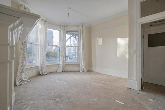 Flat 1, 104 Goldsmith Avenue, Acton, London, W3 6HW