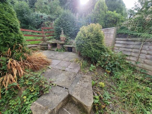 2 bed Terraced for sale Image 8