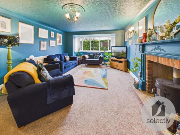 5 bed Detached for sale Image 5