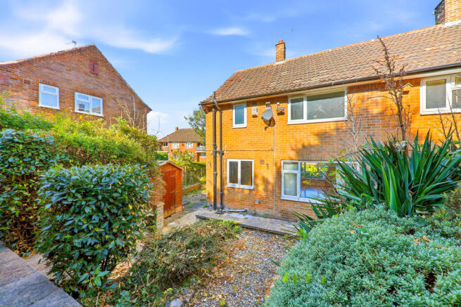3 bed Semi-Detached for sale Image 11