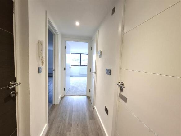 Hallway.jpg