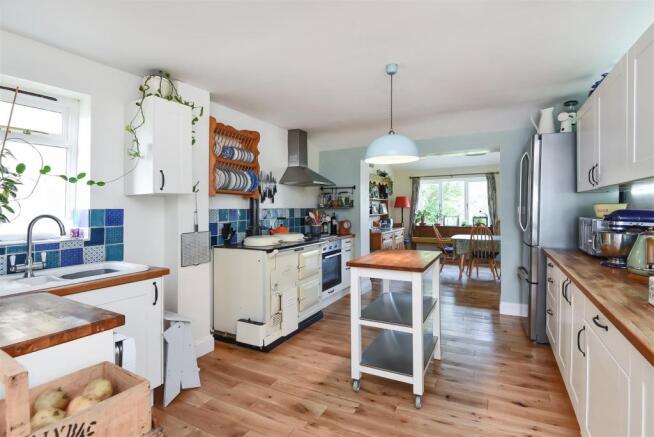 Kitchen/Breakfast Ro