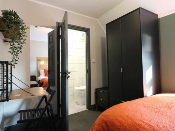 Ridgeway House, Room 3 3.JPG