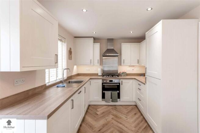 3 bed Detached for sale Image 6