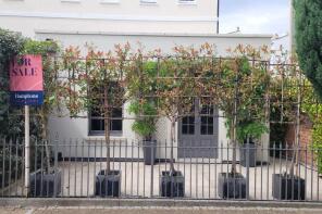 Flat 2, Douglas House, Vittoria Walk, Cheltenham GL50 1TL