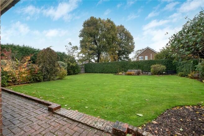 Wykeham Way, Burgess Hill, West Sussex, RH15 photo 4