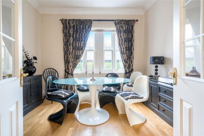 3 bed Terraced for sale Image 7