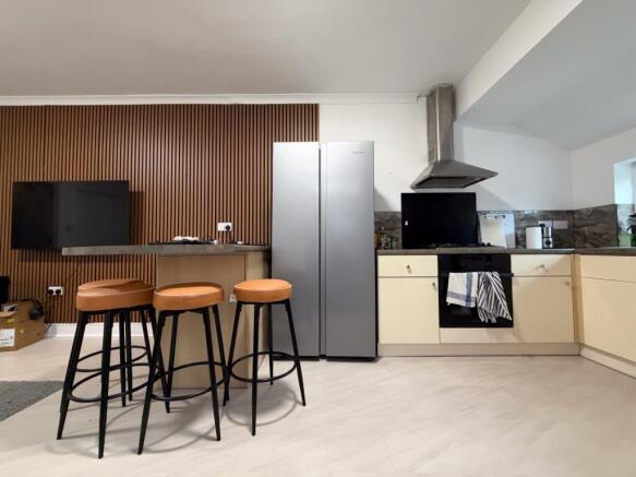 another student property from Award-winning CPS HO
