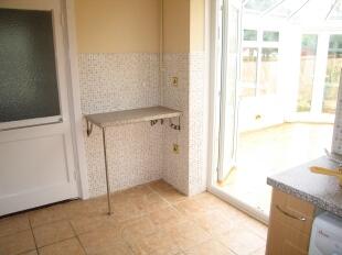 Kitchen (2)