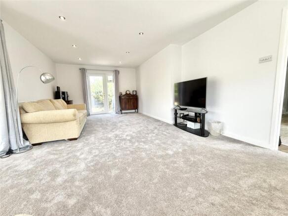 Barton Road, Berrow, Somerset, TA8 photo 4
