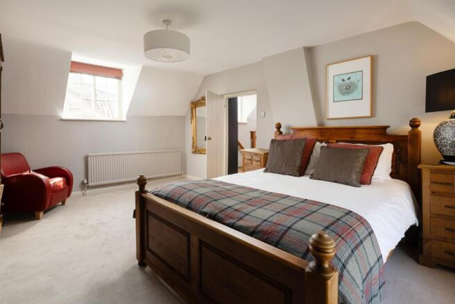 3 bed House for sale Image 7