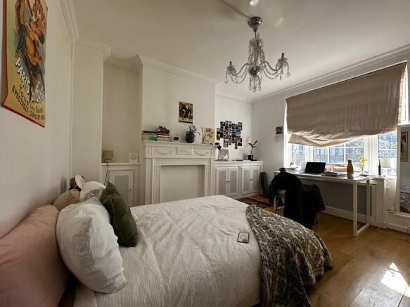 original-F5E218A8...