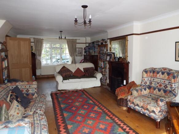 Lounge Inner
