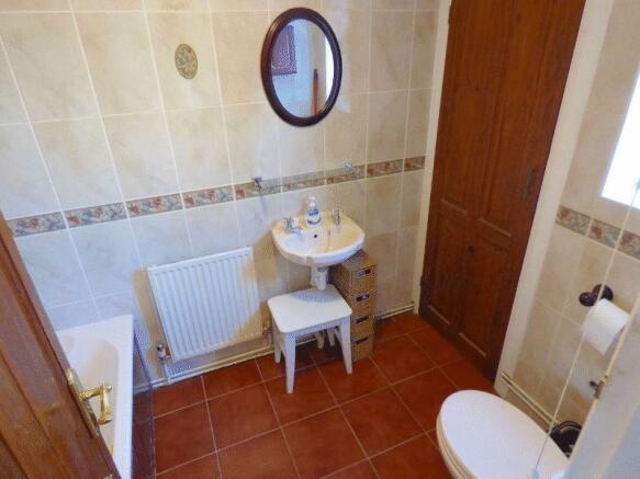 Photo 9
