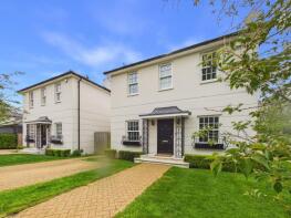 5, Burlington Mews, Datchet, Slough SL3 9EE