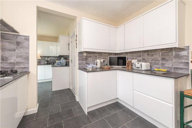 4 bed Detached for sale Image 7