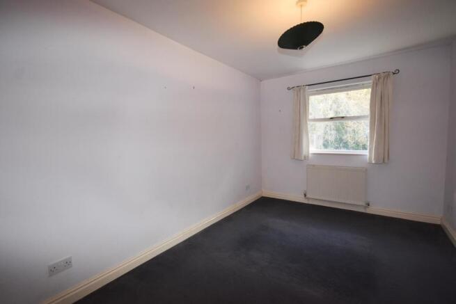 Bedroom 1.JPG