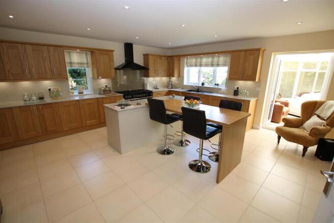 Kitchen Breakfast Room