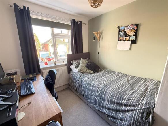 BEDROOM 3