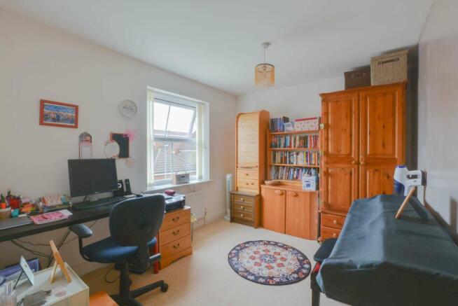 Bedroom 2 (Double)