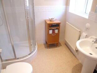 Master En-Suite