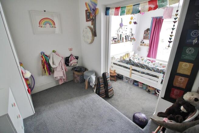 Photo 9