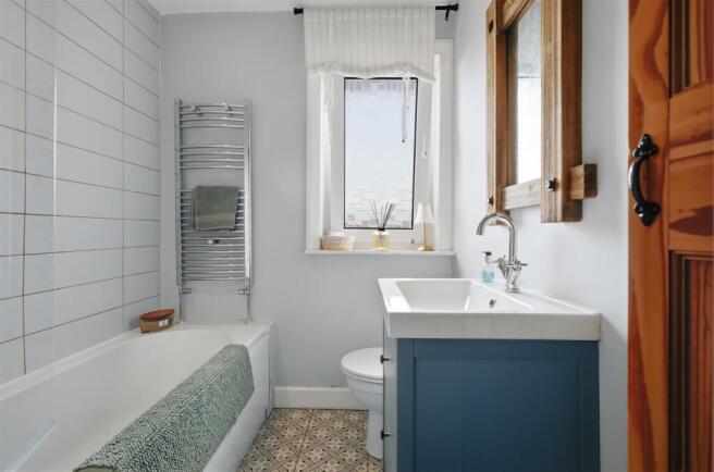 2 bed Terraced for sale Image 11
