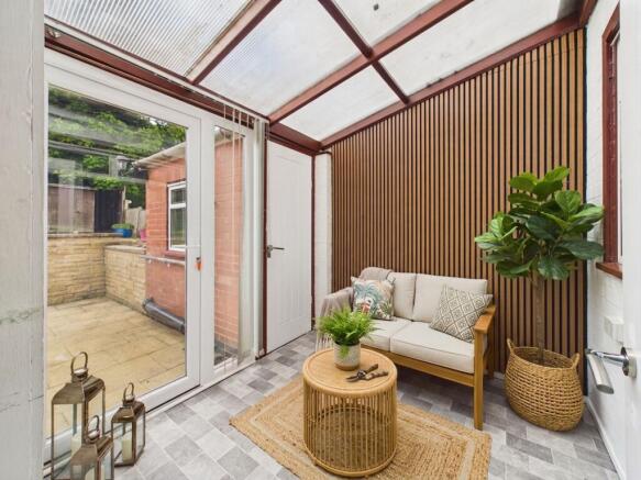 Conservatory (Virtually Furnished)