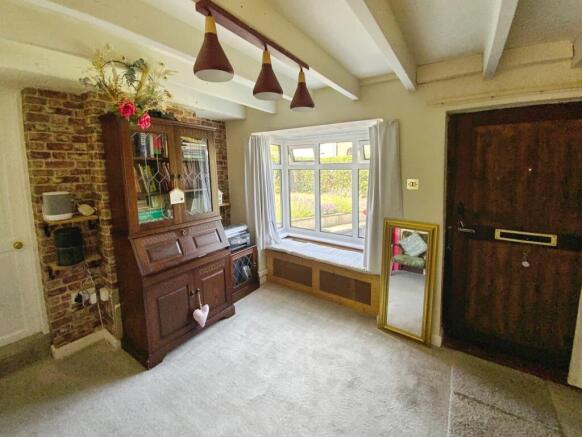 4 bed Semi-Detached for sale Image 7