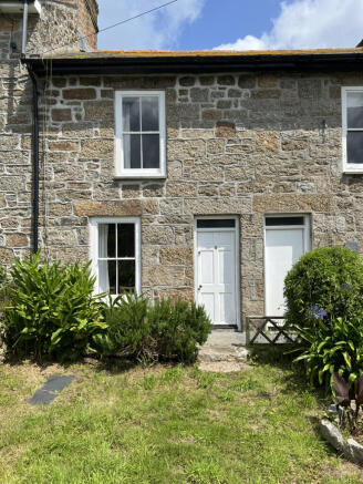 2 Bedroom Mid Terrace House for Sale